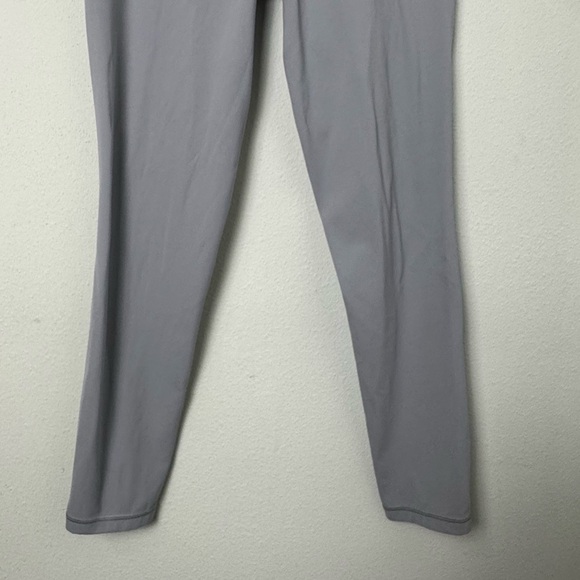 Athleta Salutation Stash 7/8 Tight in Coastline Blue Size Medium Tall MT M/T - Picture 6 of 14